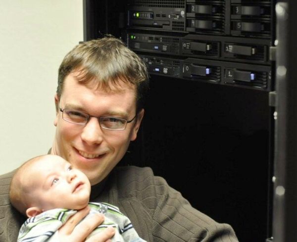 new-datacenter-geoff-and-babby1