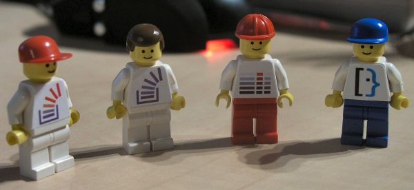 stack-overflow-lego-minifigs-2